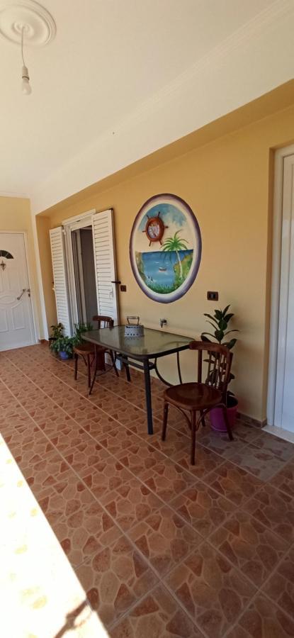 Villa Family Bitri Piqeras Exterior foto
